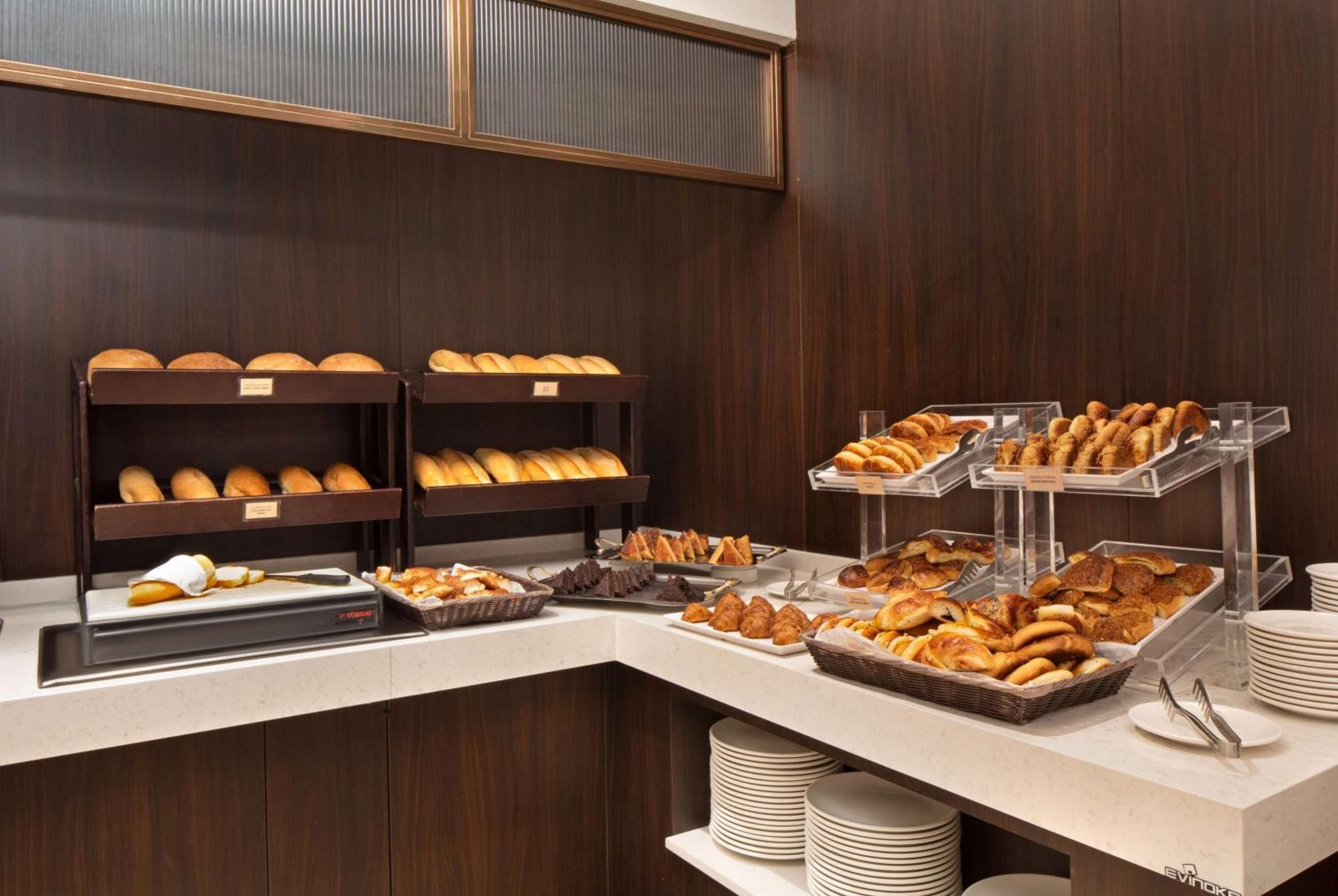 Tryp By Wyndham Istanbul Sisli Hotel Εξωτερικό φωτογραφία